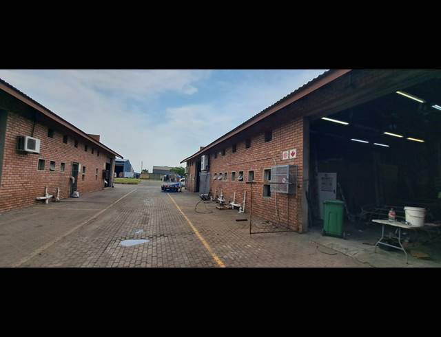 100M² MINI FACTORY TO LET IN ALTON